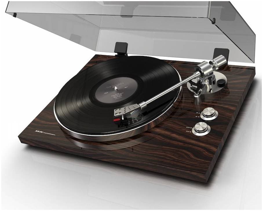 AKAI PRO BT500 - Виниловый проигрыватель