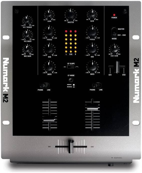 NUMARK M2, 2-канальный 10' микшер входы: 2-4 линейных/phono, 2 phono,...