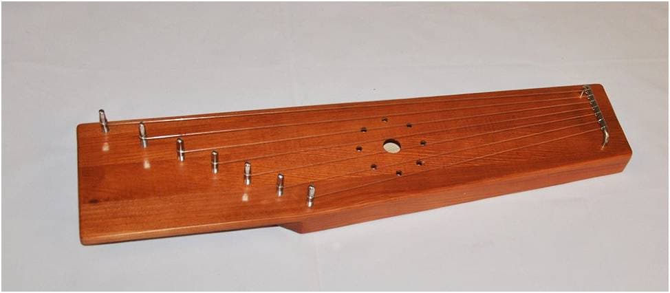 МОЗЕРЪ 7 струн, цвет махагон, традиционные - Гусли крыловидные
